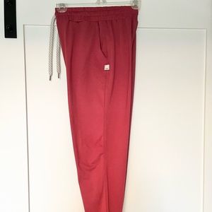 Vuori Performance Jogger size Small